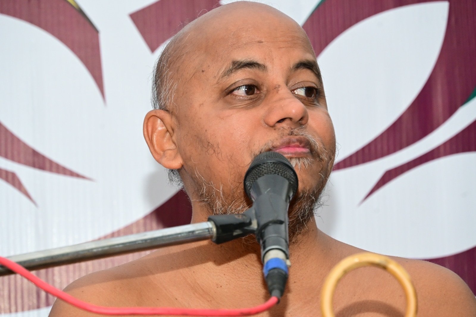 Portrait of Shri Pragya Sagar Ji Muniraj